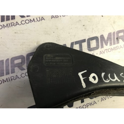 Уплотнитель порога правый Ford Focus 2 2005-2010 3M5116A562AA